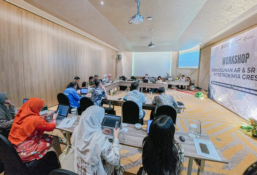 Workshop Penyusunan Annual Report (AR) dan Sustainability Report (SR) PT Petrokimia Gresik.